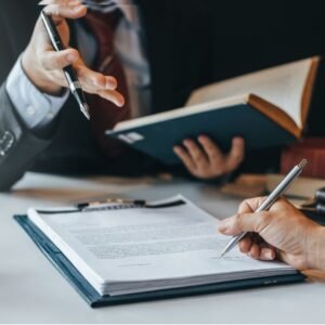 CÓMO AHORRAR TIEMPO Y DINERO CON UN PLAN DE CONSULTORÍA LEGAL