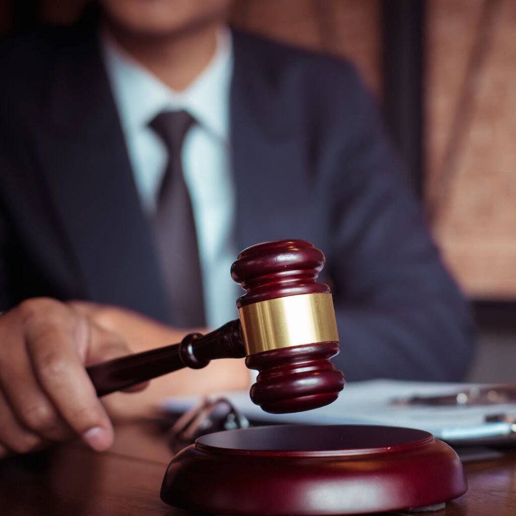 ¿QUÉ ES UN JUICIO DE AMPARO Y CUÁNDO SE UTILIZA?